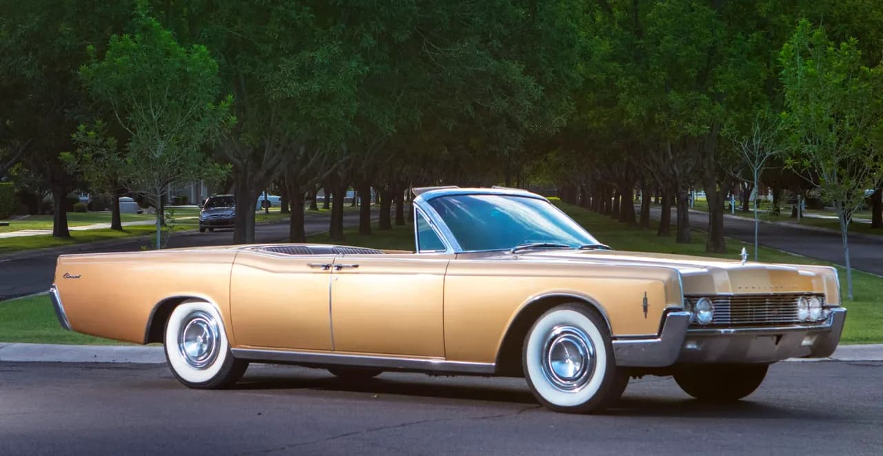 Gold Goldie -- The 66 Continental, photo 2 for wedding car rental in Gilbert, AZ Gold Goldie -- The 66 Continental, photo 2 for wedding car rental in Gilbert, AZ