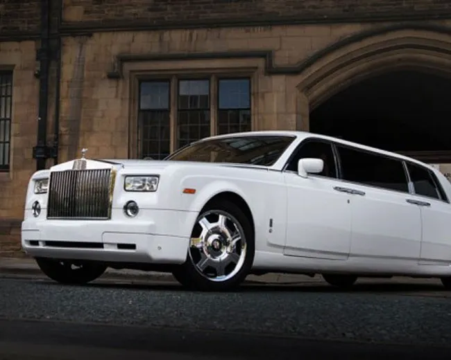 Wedding Limousines: White Rolls-Royce Phantom stretch limousine