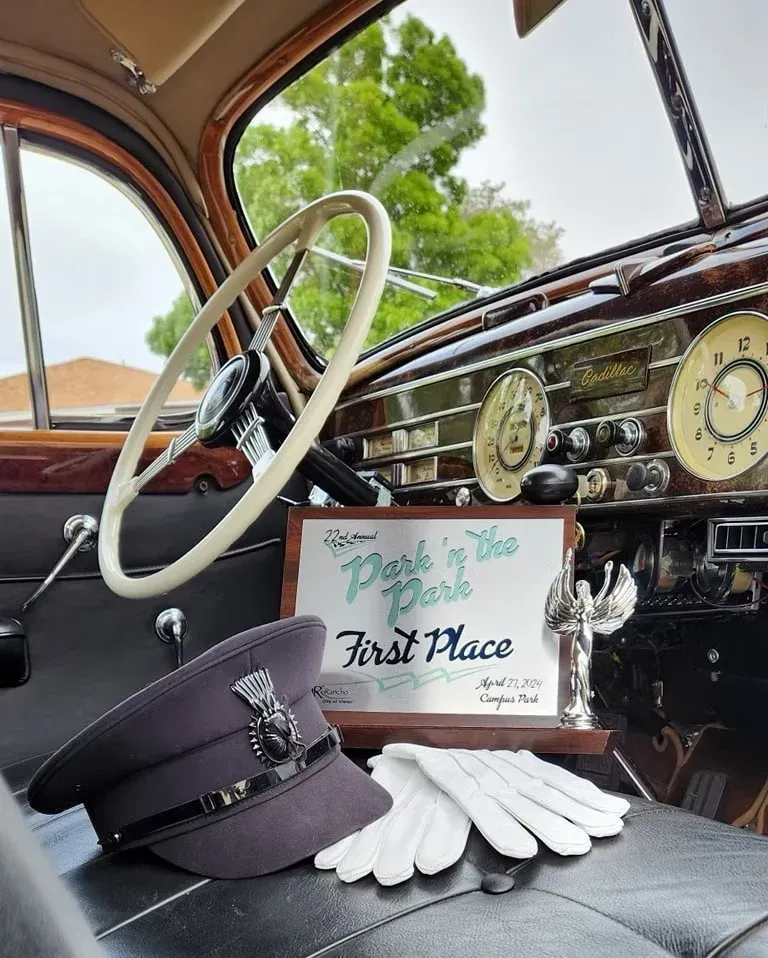 White 1937 Cadillac Fleetwood Series 70, photo 4 for wedding car rental in Alamosa County, CO