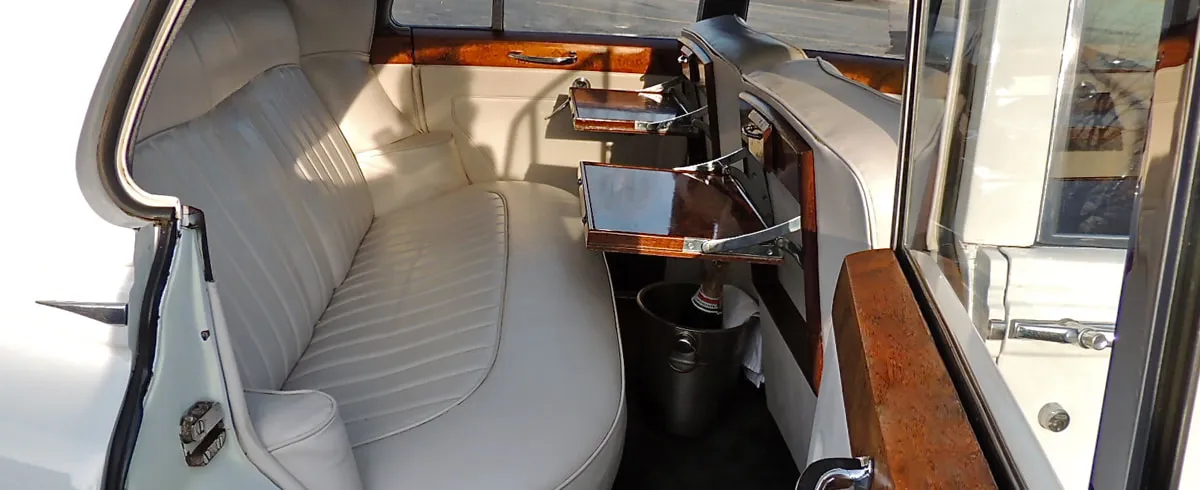 1959 Rolls-Royce Silver Cloud interior for wedding car rental in North Attleboro, MA 1959 Rolls-Royce Silver Cloud interior for wedding car rental in North Attleboro, MA