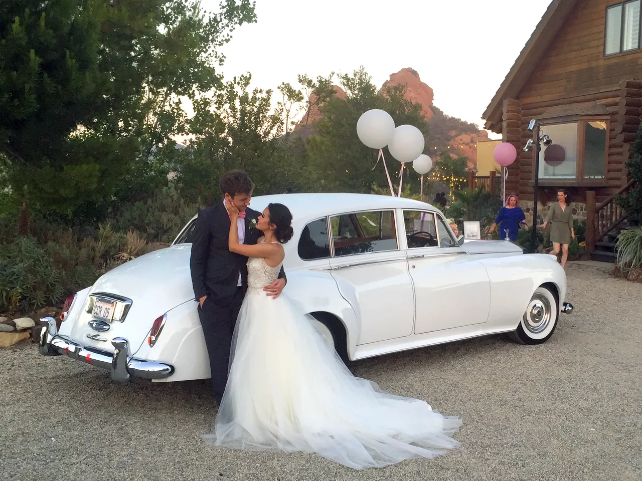 White 1962 Rolls-Royce Silver Cloud II LWB exterior, photo 7 for wedding car rental in Tarzana, CA