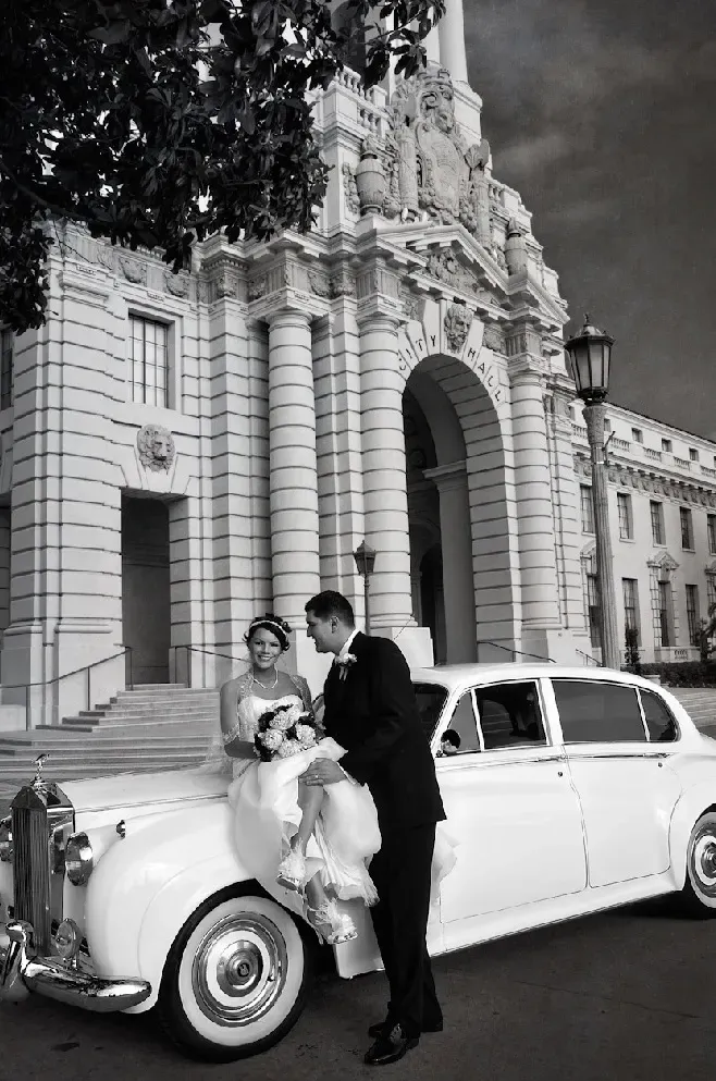 White 1962 Rolls-Royce Silver Cloud II LWB exterior, photo 8 for wedding car rental in Tarzana, CA