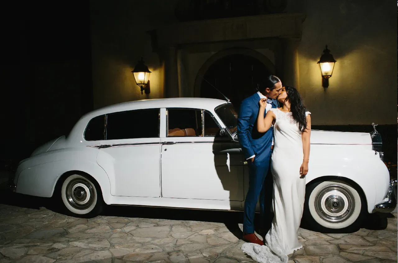White 1962 Rolls Royce Silver Cloud II LWB exterior, photo 5 for wedding car rental