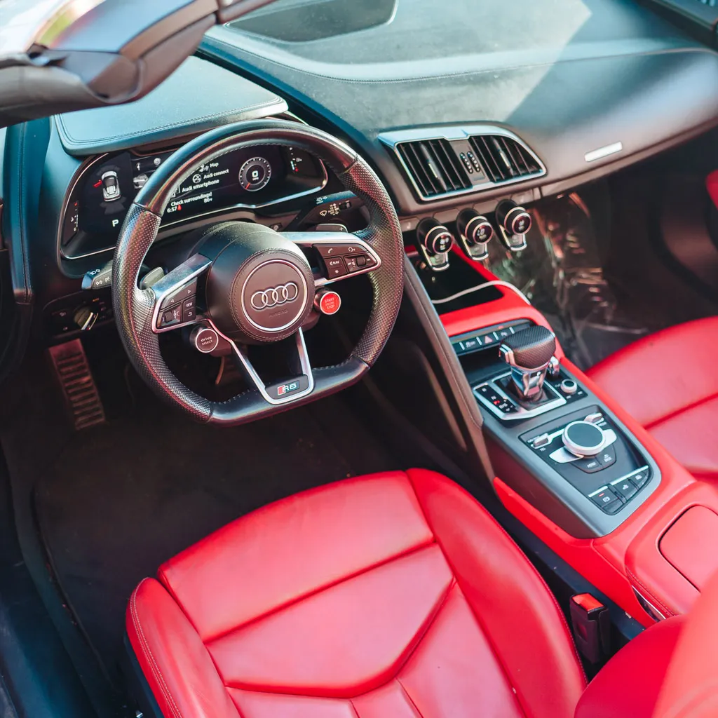 Silver 2022 Audi R8 V10 Spyder Iblis, photo 9 for wedding car rental in Rockville, MD Silver 2022 Audi R8 V10 Spyder Iblis, photo 9 for wedding car rental in Rockville, MD