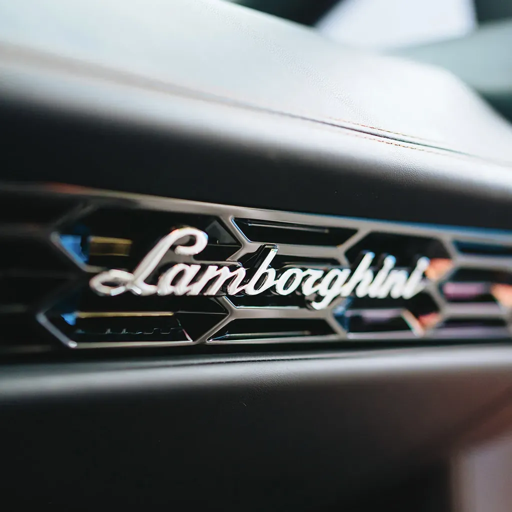 Orange 2022 Lamborghini Huracan EVO Arancia Atlas, photo 11 for wedding car rental in Franklin County, PA Orange 2022 Lamborghini Huracan EVO Arancia Atlas, photo 11 for wedding car rental in Franklin County, PA