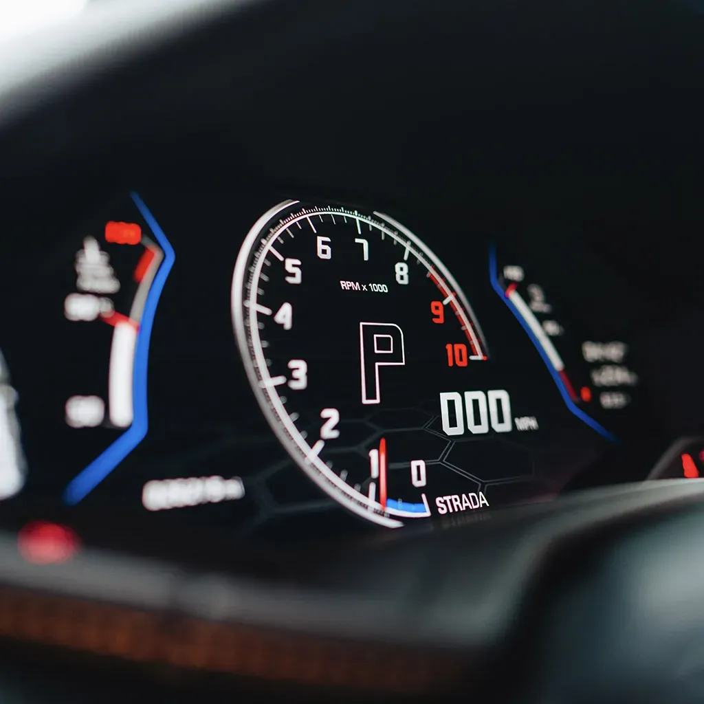 Orange 2022 Lamborghini Huracan EVO Arancia Atlas, photo 5 for wedding car rental in Franklin County, PA Orange 2022 Lamborghini Huracan EVO Arancia Atlas, photo 5 for wedding car rental in Franklin County, PA