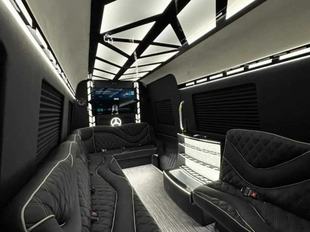 Black-painted 2026 Mercedes-Benz Sprinter Limousine (Sylvester) [3]
