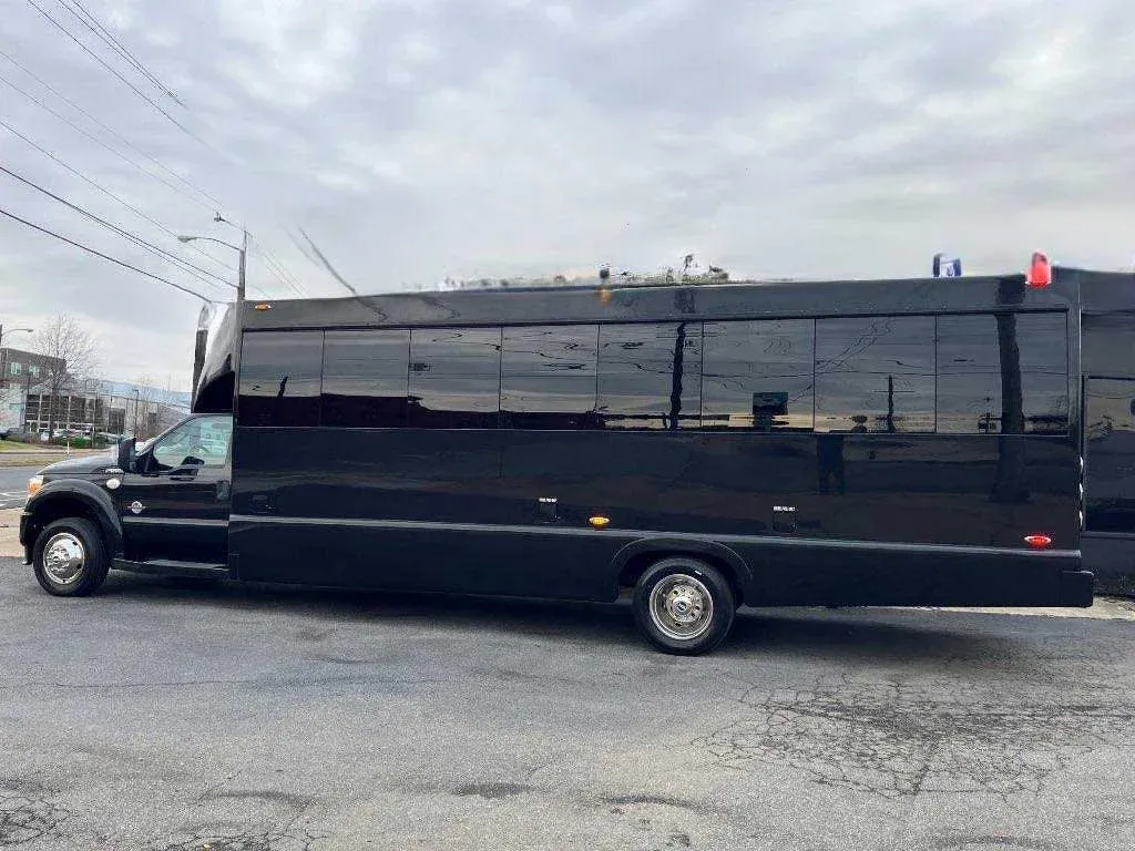 26 Passenger Limousine Party Bus 26 Passenger Limousine Party Bus for party bus rental