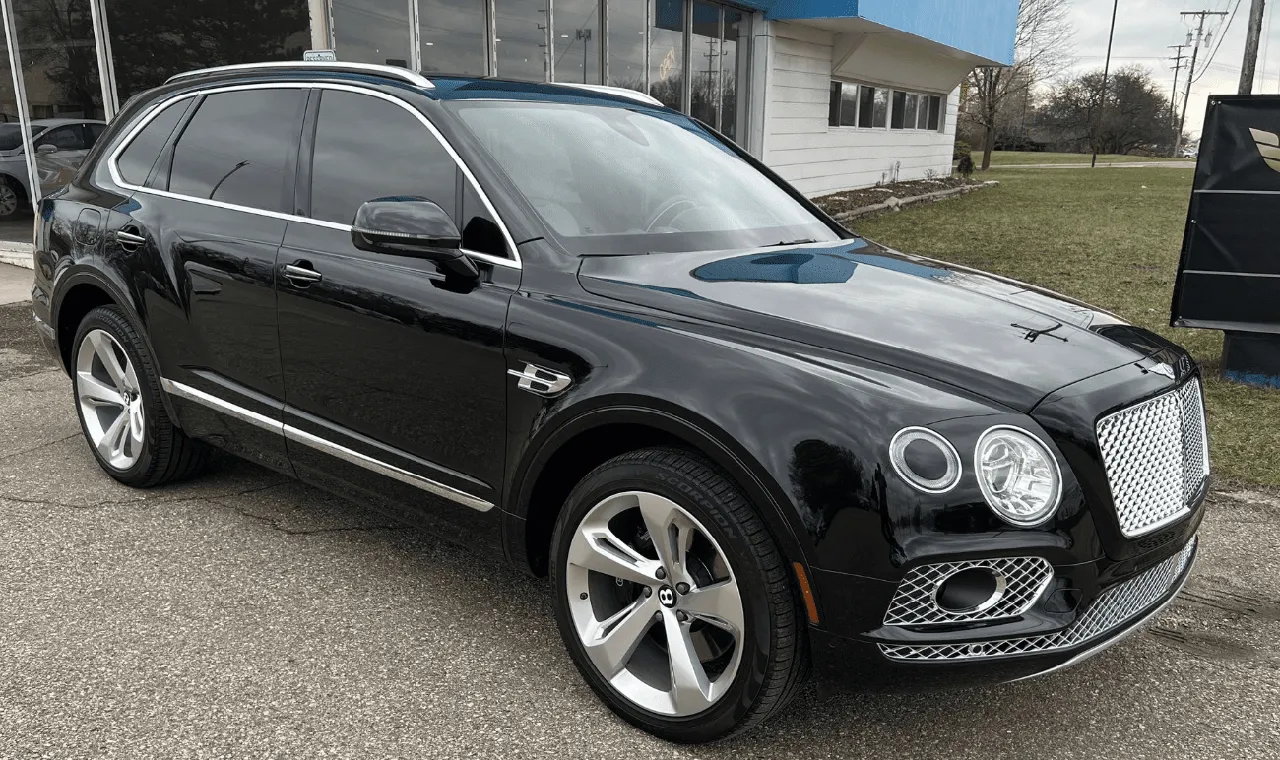 White Bentley Bentayga for wedding car rental in Southfield, MI