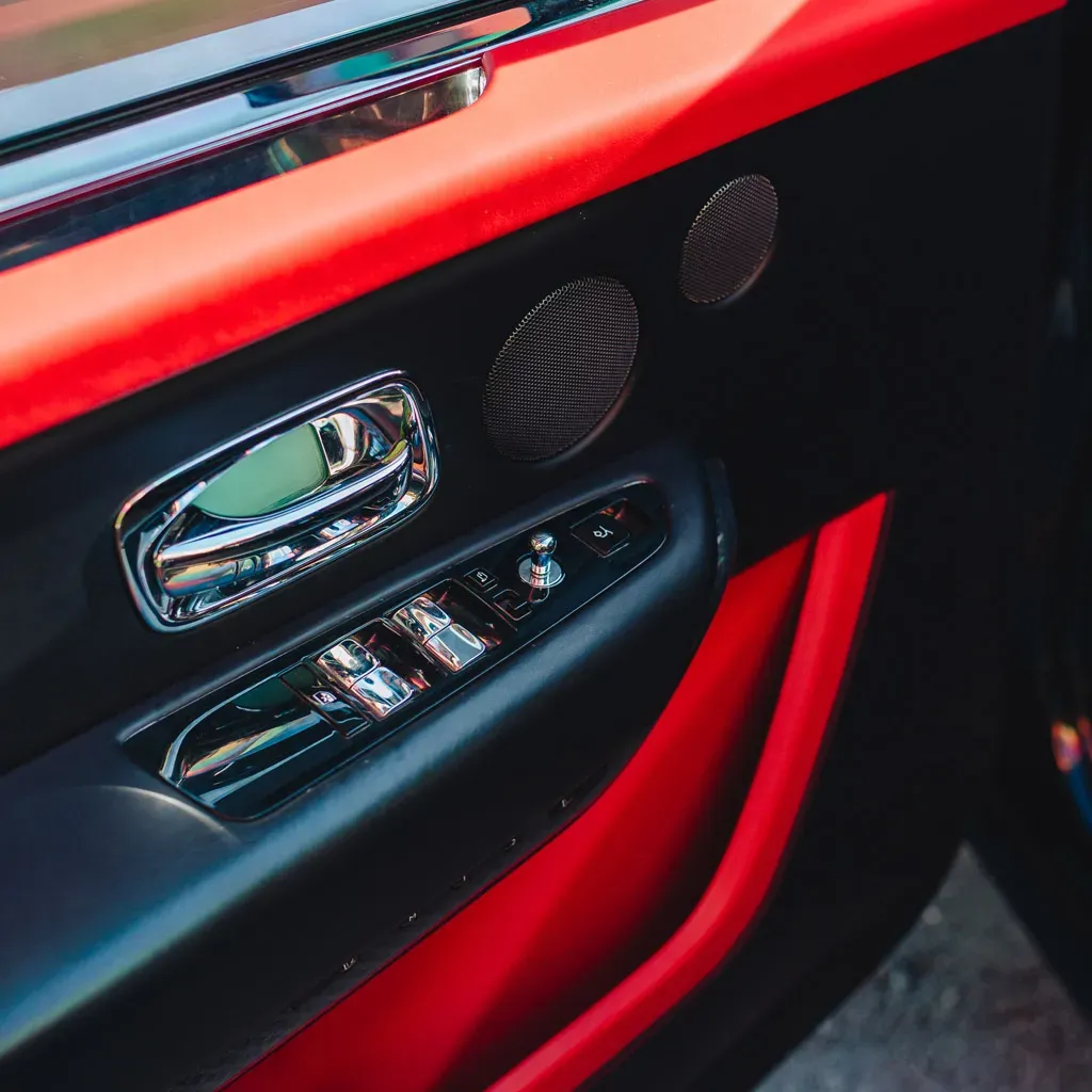 Black Badge Rolls-Royce Cullinan Diamond Xirralic, photo 7 for wedding car rental in Perry County, PA