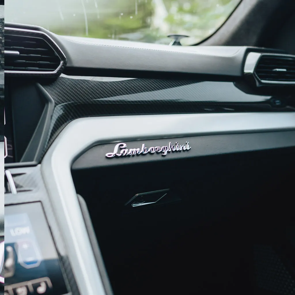 Blue Blu Eleos Lamborghini Urus, photo 3 for wedding car rental in Rockville, MD