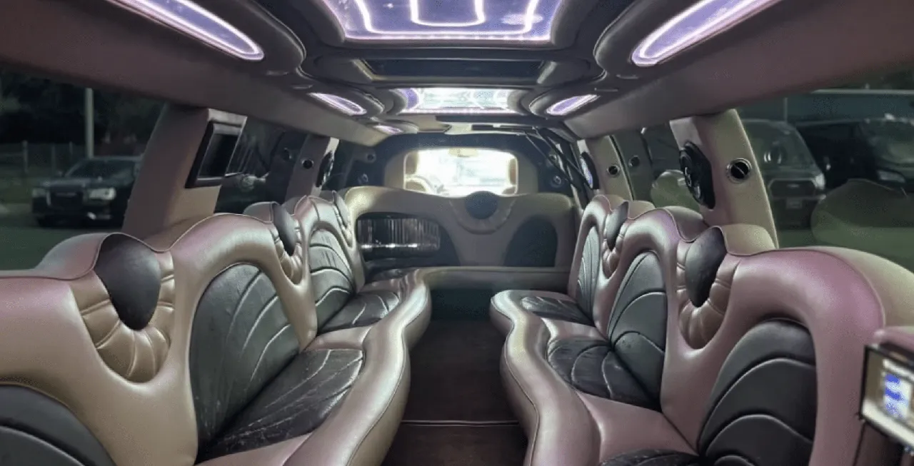 Cadillac Escalade Limo interior for limo rental in Highlands County, FL