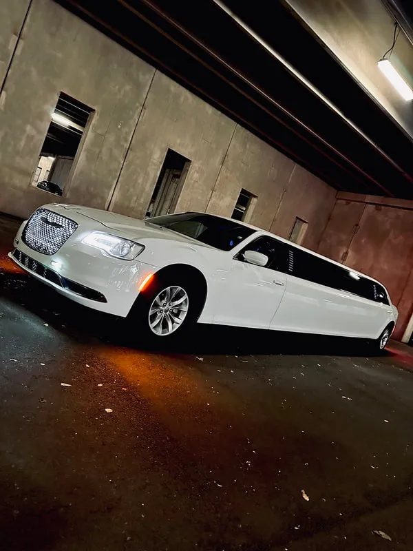 White Chrysler 300 Jet Doors exterior for limo rental