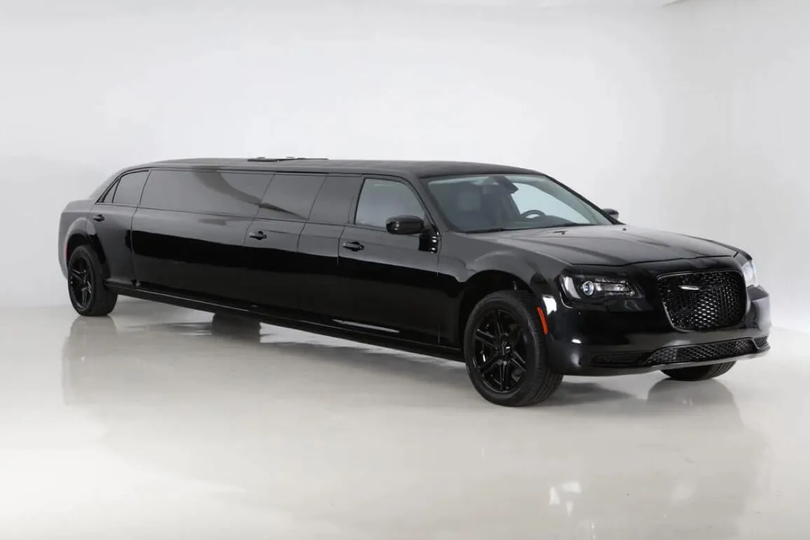 Chrysler 300 Limousine for limo rental in Rancho Mirage, CA