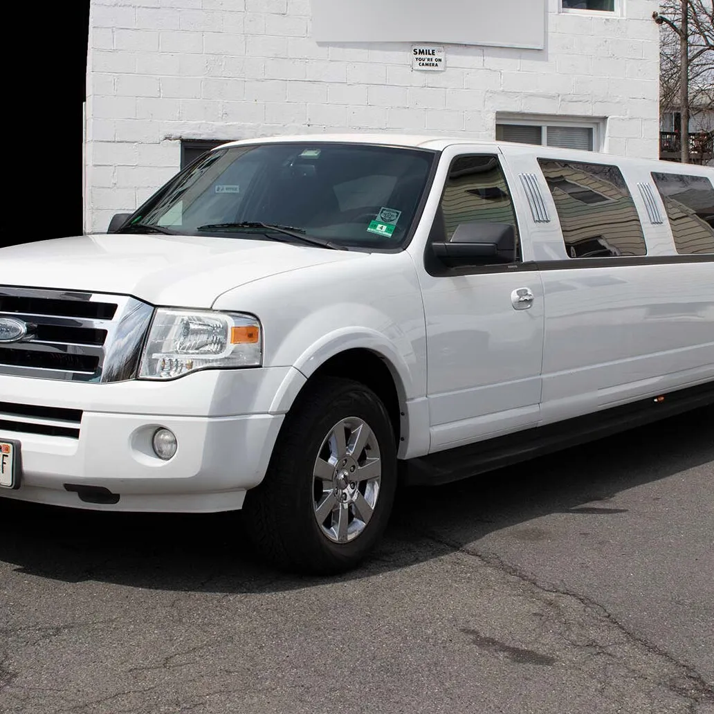White Expedition Stretch for party bus rental in Toms River, NJ White Expedition Stretch for party bus rental in Toms River, NJ