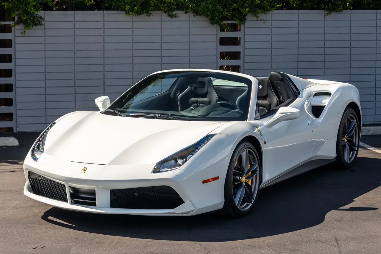 White-painted Ferrari 488 Spider [2]