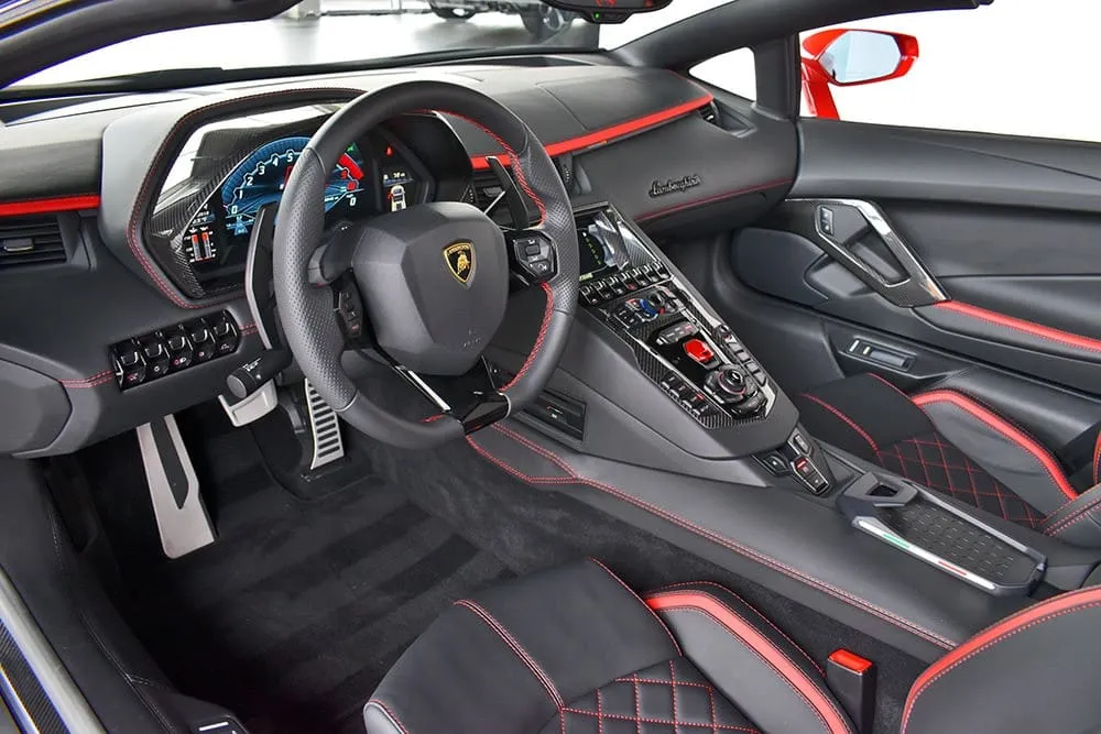 Red-painted Lamborghini Aventador S [8]