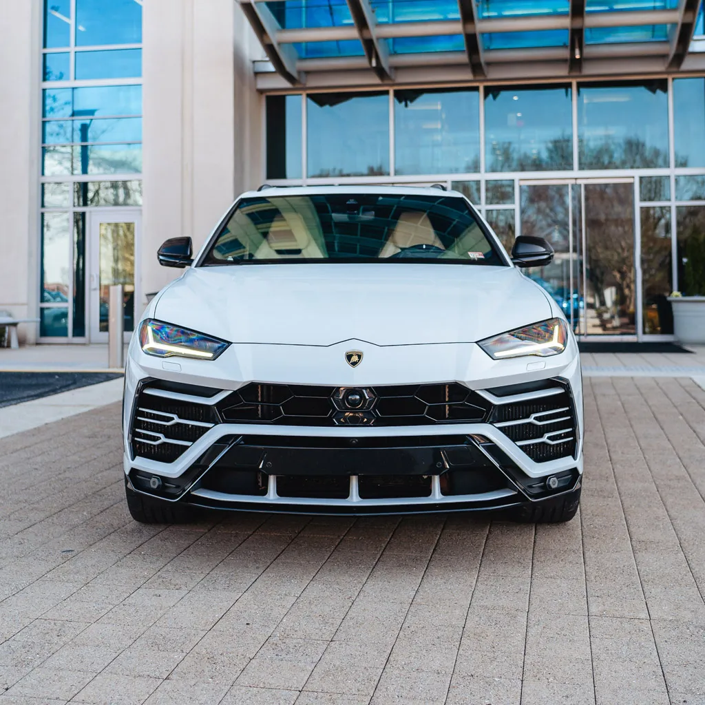 White Lamborghini Urus Omnino Albus, photo 5 for wedding car rental in Rockville, MD