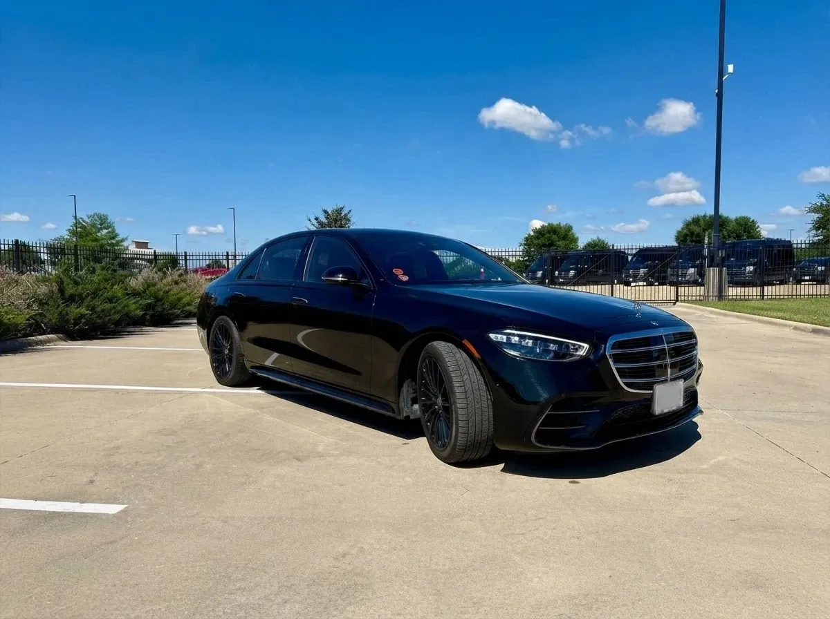 Black-painted Mercedes-Benz S560 ready for booking
