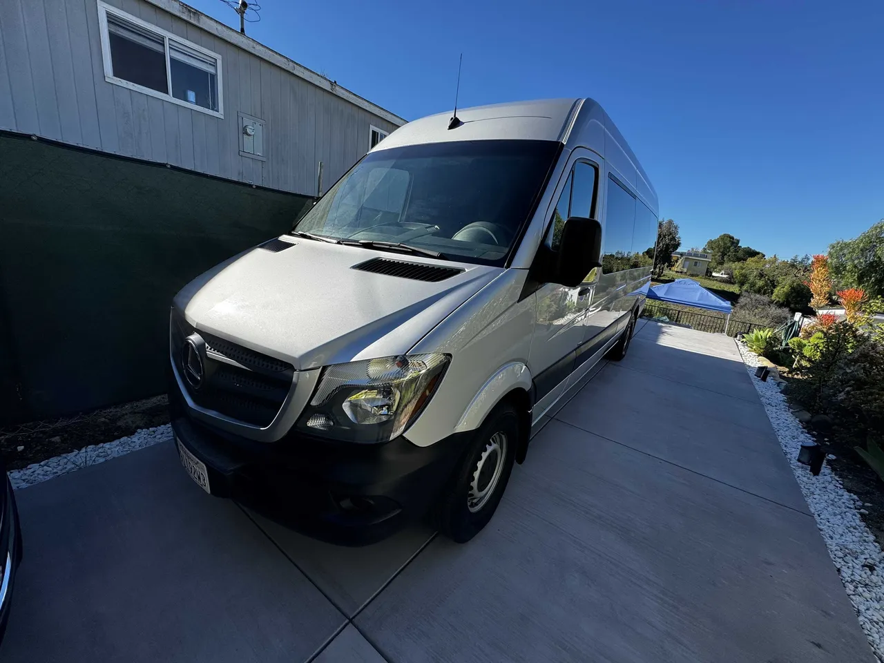 Mercedes-Benz Sprinter Party Limousine Bus Silver Mercedes-Benz Sprinter Party Limousine Bus for party bus rental