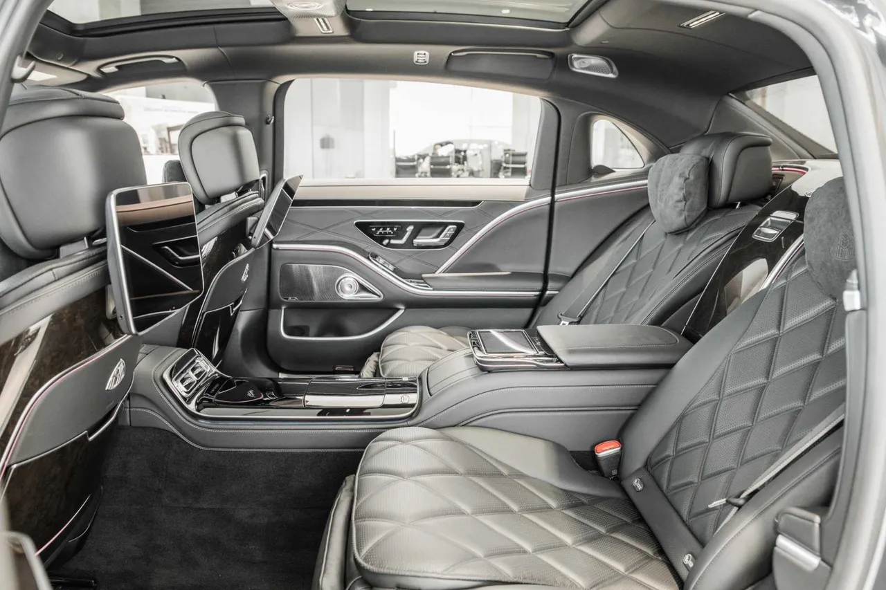 Mercedes-Maybach interior for wedding car rental