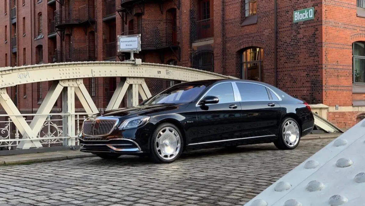Black Mercedes-Maybach 62 for wedding car rental in Suffolk County, NY