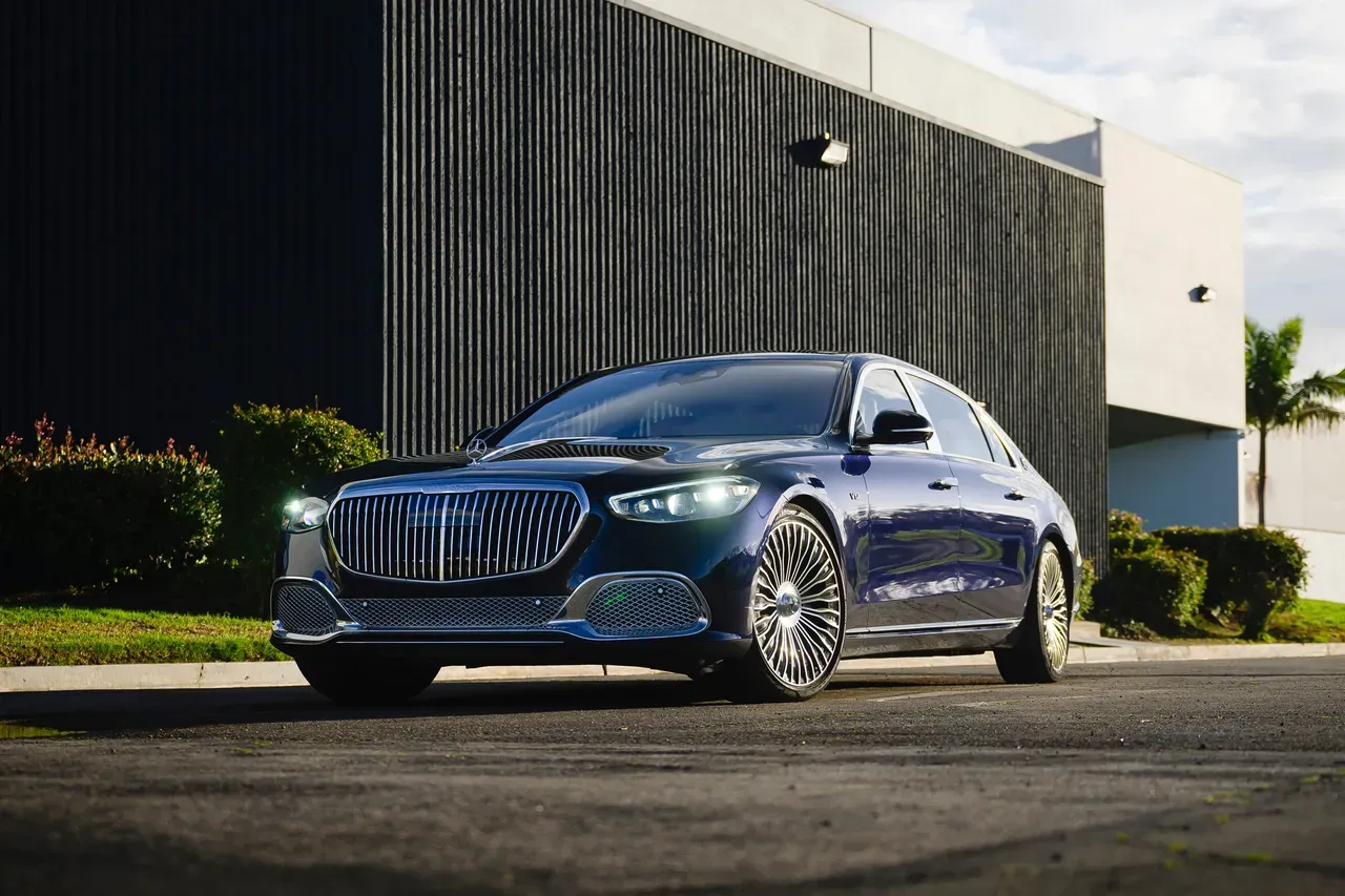 Mercedes-Maybach First-Class Sedan for wedding car rental in Milpitas, CA
