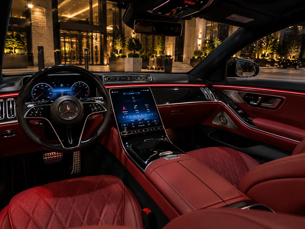 Black-painted Mercedes S580 Executive [3]