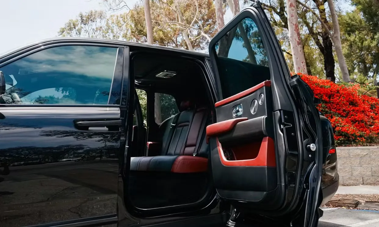 Rolls-Royce Cullinan, photo 8 for wedding car rental in Los Angeles, CA