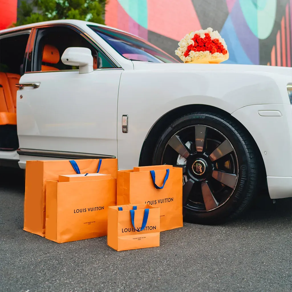 Rolls-Royce Cullinan with All Orange Interior, photo 11 for wedding car rental in Perry County, PA