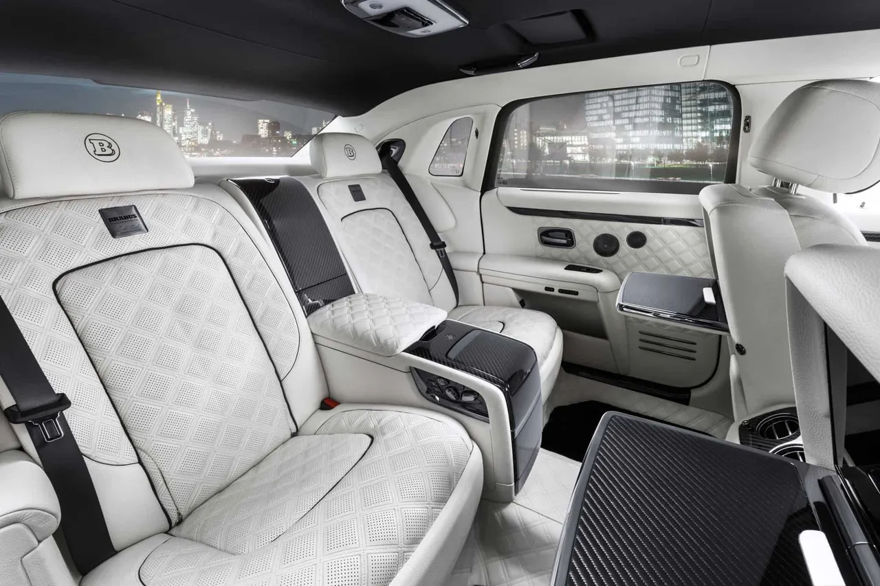 Rolls-Royce Ghost interior for limo rental in Slidell, LA