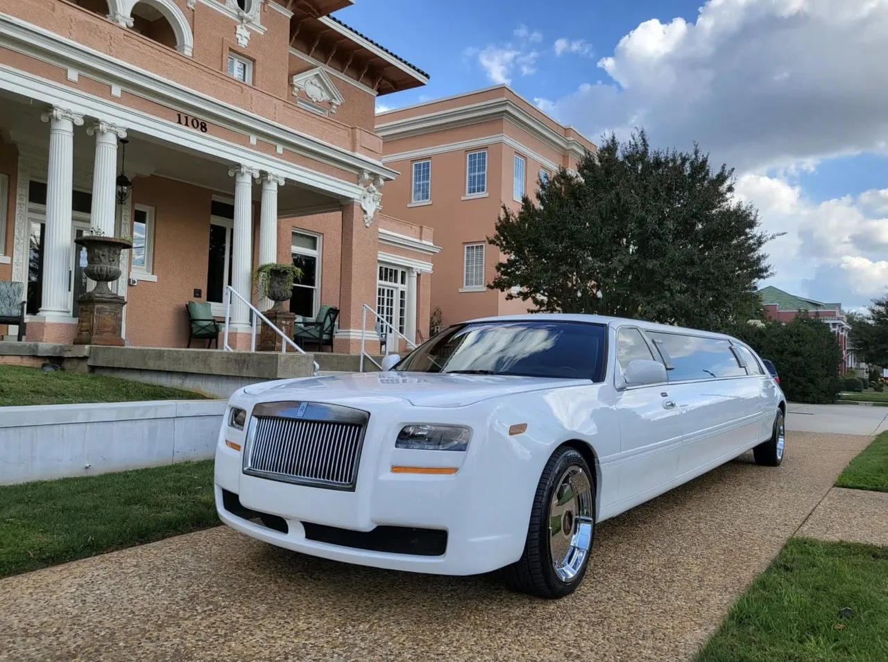 Rolls-Royce Ghost Custom Limousine for limo rental