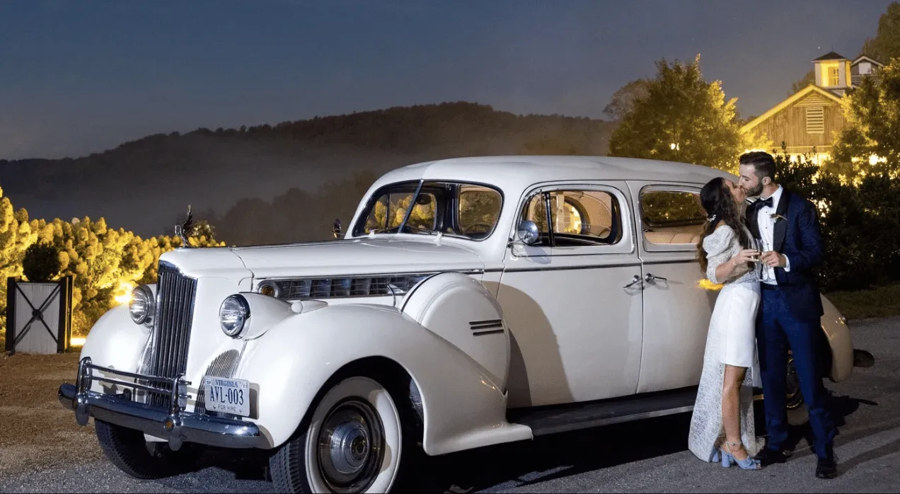 White Senior Packard 1940 for wedding car rental